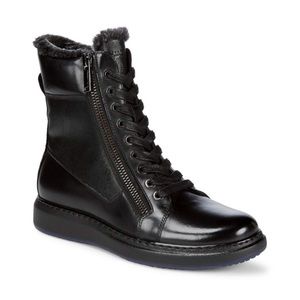Men’s 7.5 Karl Lagerfeld Kenrick Combat Boot